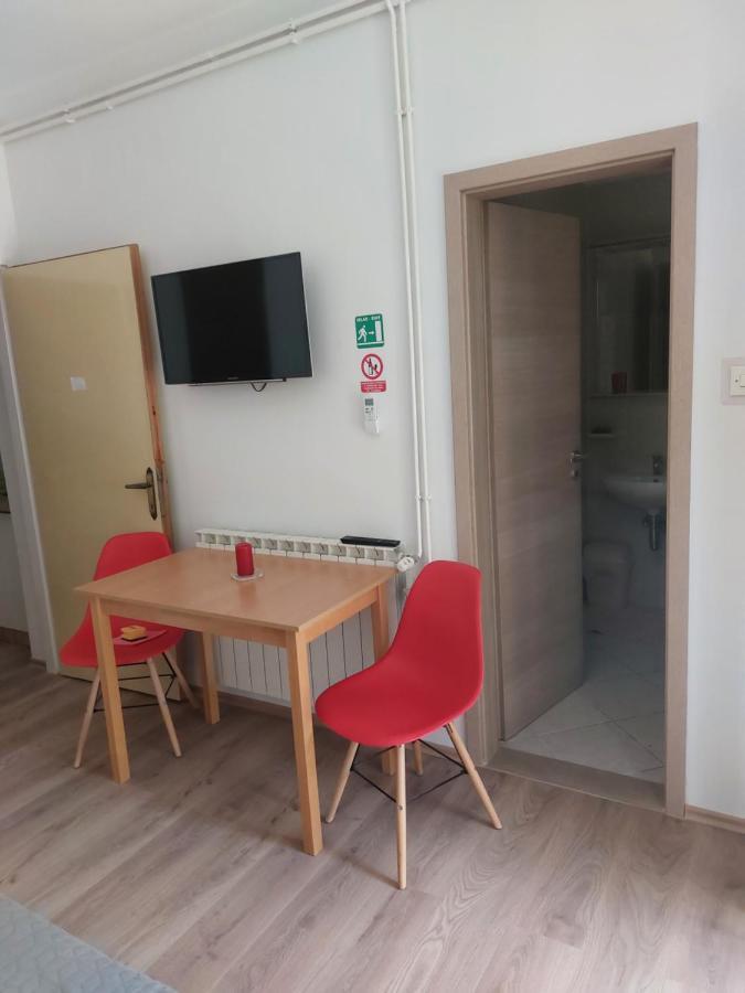 Soba Ana Otel Cres Dış mekan fotoğraf